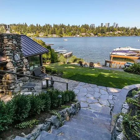 Little Log Cabin On Lake Washington